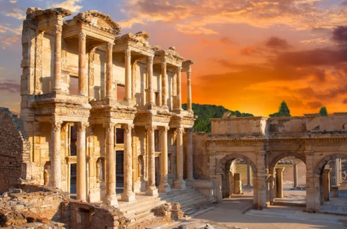 从伊兹密尔 Izmir的以弗所古城Ephesus旅游